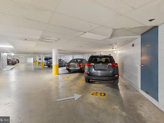 4th image of 930 Astern Way Unit 209