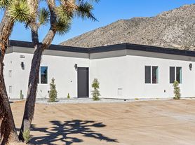 7020 Scarvan Rd, Yucca Valley, CA