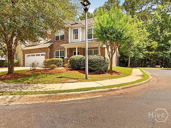 4th image of 146 Royal Lane