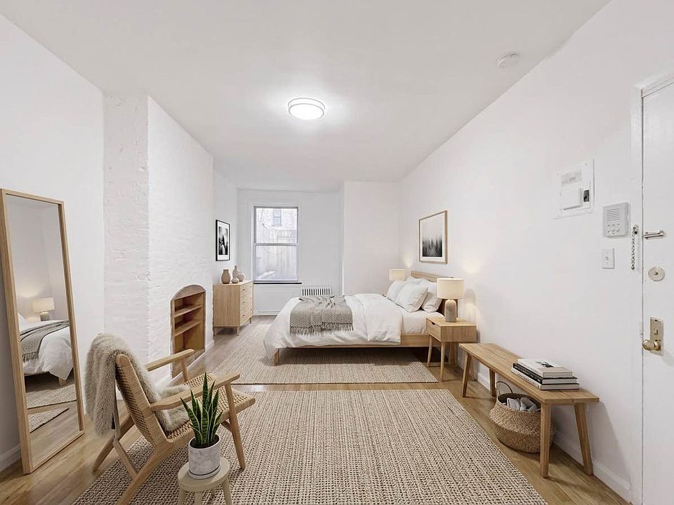 1st image of 26 Saint Marks Pl APT Gr
