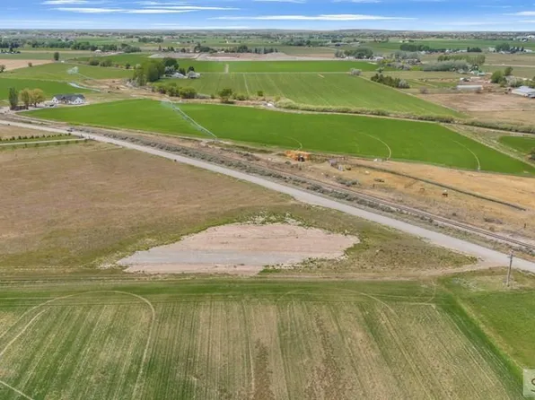 6480 E Foothill Rd, Idaho Falls, ID 83401