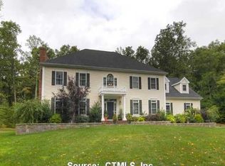 27 Lenore Dr, Madison, CT 06443