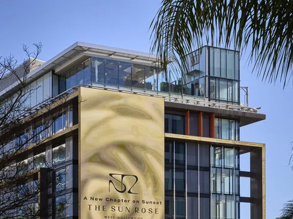 8420 Sunset Blvd Unit 702, West Hollywood, CA 90069