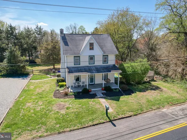 562 Railroad Ave, Townsend, DE 19734