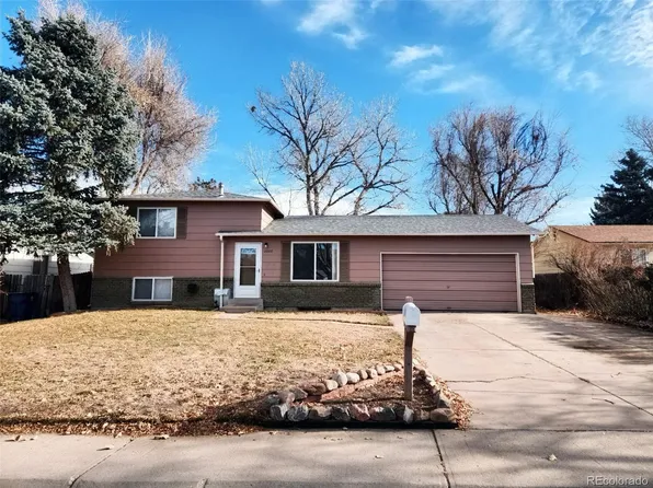 2888 S Olathe Way, Aurora, CO 80013
