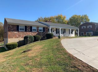 908 Sanhill Dr, Lynchburg, VA 24502