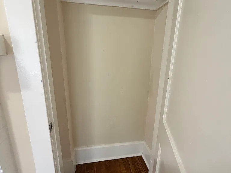 921 Edgemont Ave #921 — Photo 18