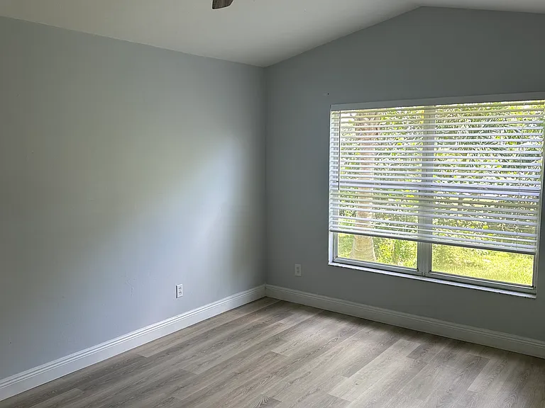 6110 Waterway Bay Dr — Photo 16