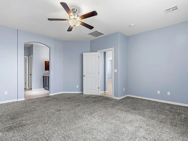 4704 Marisabel Azcarate St — Photo 13