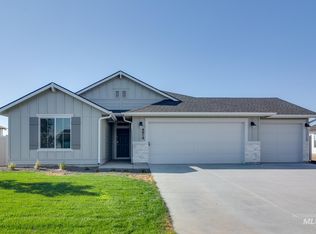 4914 Fire Opal St, Caldwell, ID 83605