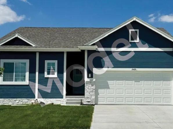 18612 Mary St, Elkhorn, NE 68022