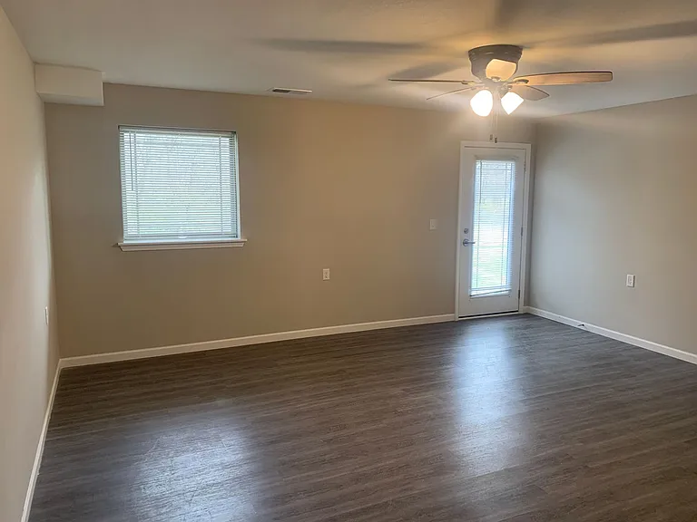 Cypress Ridge Apartments — Photo 40