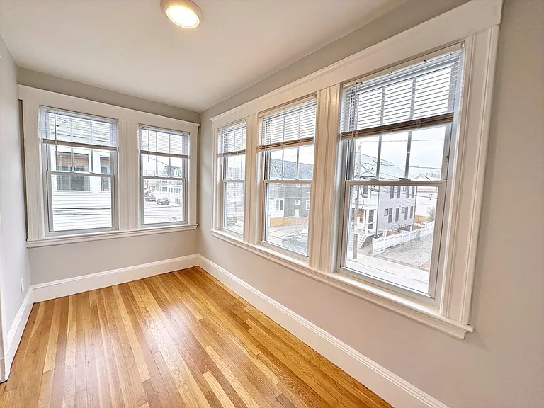 75 Governor Winthrop Rd — Photo 20