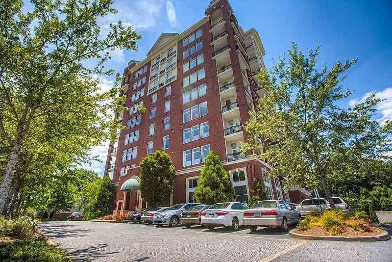 Building Photo - 3820 Roswell Rd NE #814