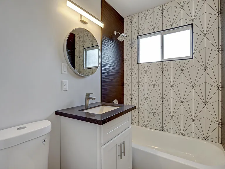 644 Pier Ave #2 — Photo 15