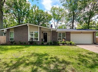 1651 Blacksmith Ct, Saint Louis, MO