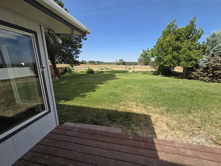 2215 Terrace Dr — Photo 20