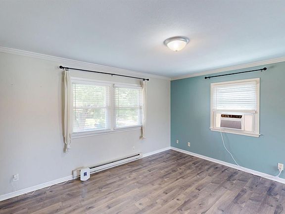 4th image of 1414 White Ave