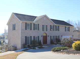 538 Emerald Ave, Kodak, TN 37764