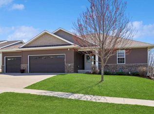 55 Camden Rd, Iowa City, IA 52245