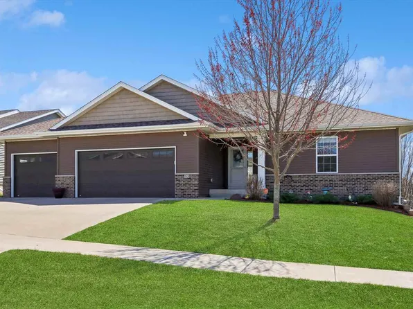 55 Camden Rd, Iowa City, IA 52245