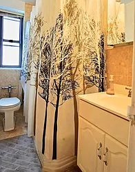 Rented by Winzone Realty Inc