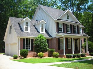 125 Lake Laurel Dr, Dahlonega, GA 30533