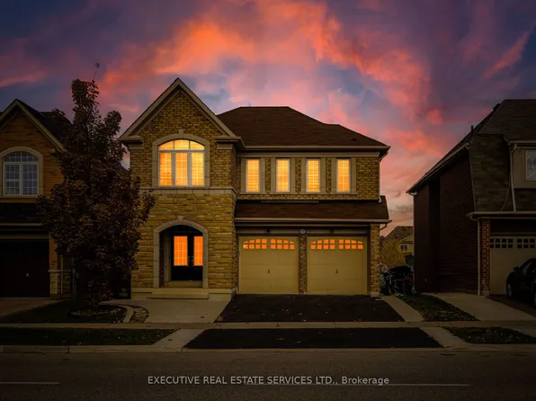 37 Ross Dr, Brampton, ON L6R 3S7