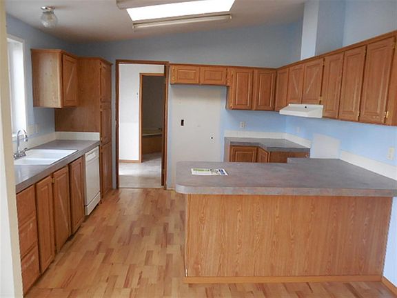 4th image of 1108 S Marlette Ln