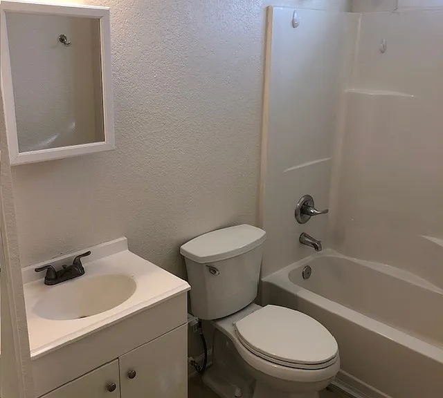 3343 Indiana Ave #3343B-3345A — Photo 7