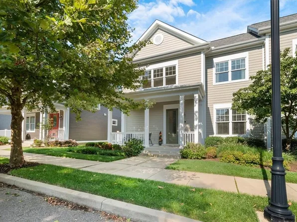 271 2nd St, Oakmont, PA 15139