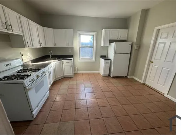 277 Fairmount Ave #3, Fairmount City, PA 16224