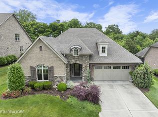 822 Briarstone Ln, Farragut, TN 37934