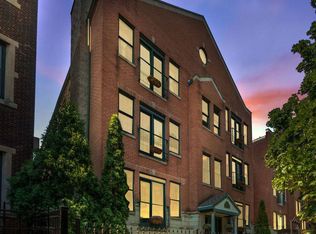 849 W Lakeside Pl APT 1W, Chicago, IL 60640