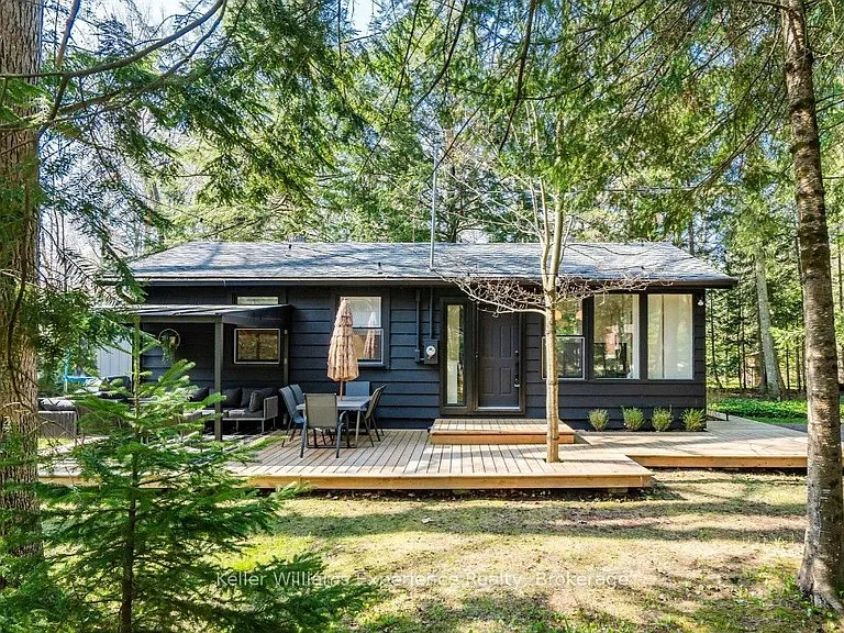 1 Sundown Rd — Photo 2