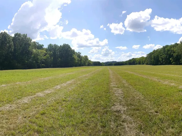3308 Craig Bridge Rd, Williamsport, TN 38487
