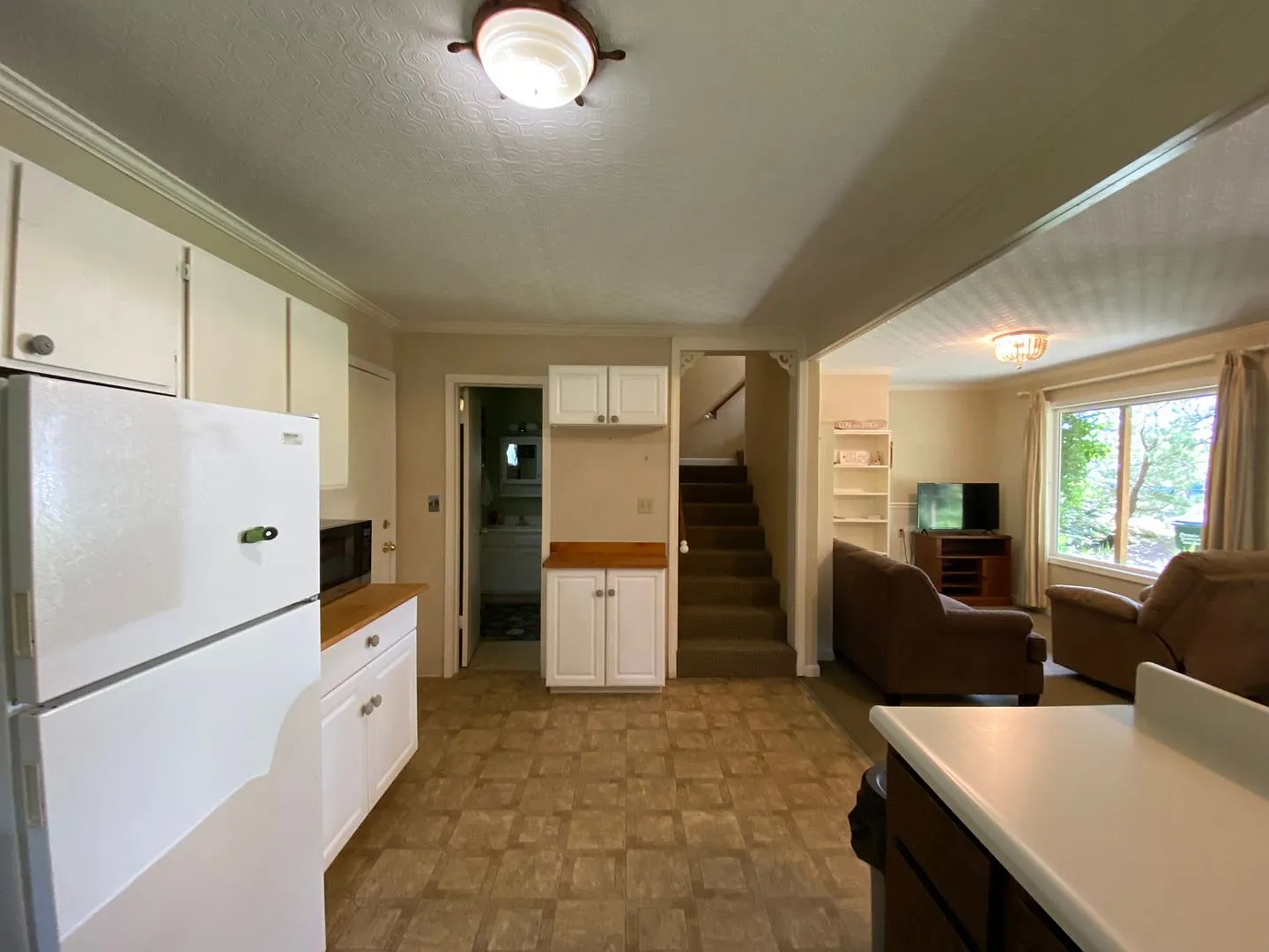 Long Beach Peninsula 2 Bedroom Home W/ Hot Tub, Furnished Mid-Term — Photo 2