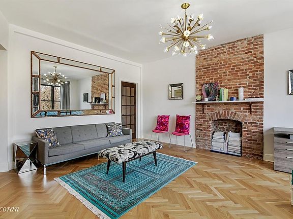 3rd image of 916 Union St APT 2B