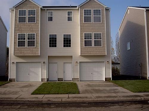 1st image of 5800 NE 135th Ave