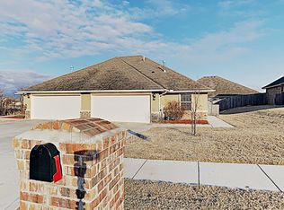 11213 NW 114th St, Yukon, OK 73099