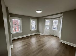 631 Division St, Trenton, NJ 08611