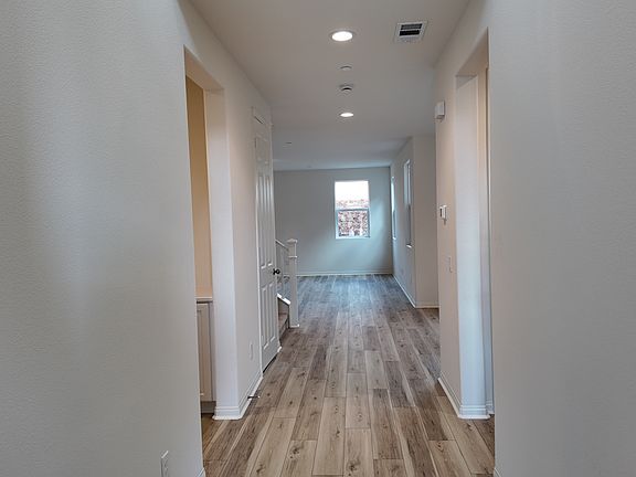 3rd image of 30566 Gonsalez Ct