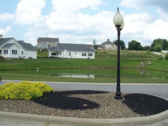 5th image of Mallard Ln