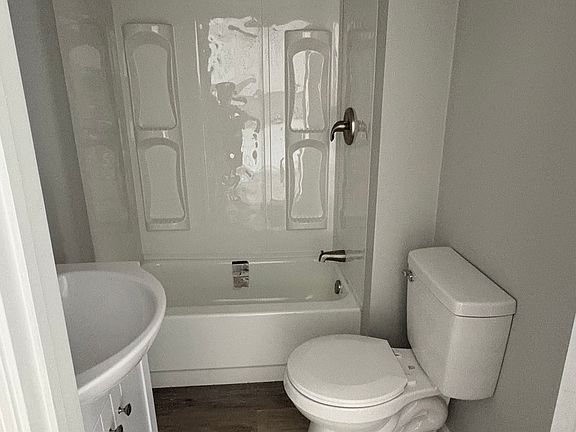 2nd image of 14 Audrey St APT 21