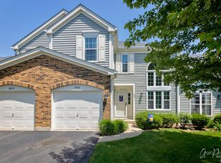 6868 Chesapeake Ct, Gurnee, IL 60031