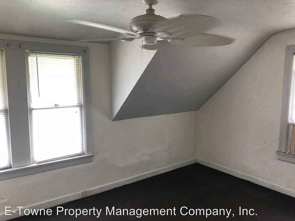 2nd image of 1818 1/2 N 2nd St