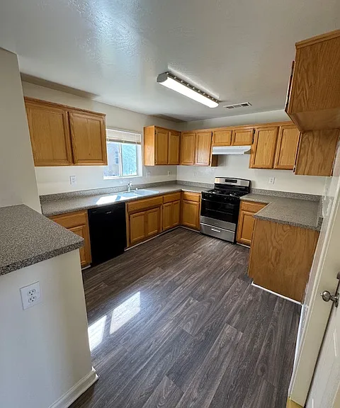 21628 Golden Hills Blvd #C — Photo 5