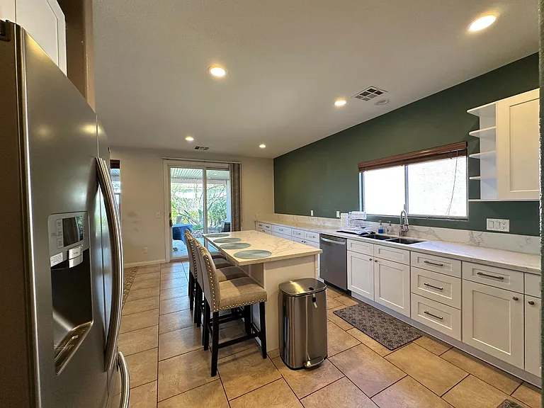 1380 Haven Green Ct — Photo 13