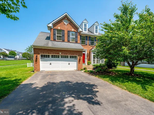 18927 Saint Albert Dr, Brookeville, MD 20833