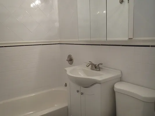 Rented by Citi Habitats | media 31